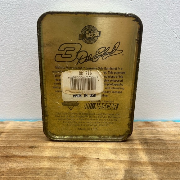 Dale Earnhardt Metallic
Impressions NASCAR Metal
Collector 5 Card Set Never Open - Picture 2 of 10